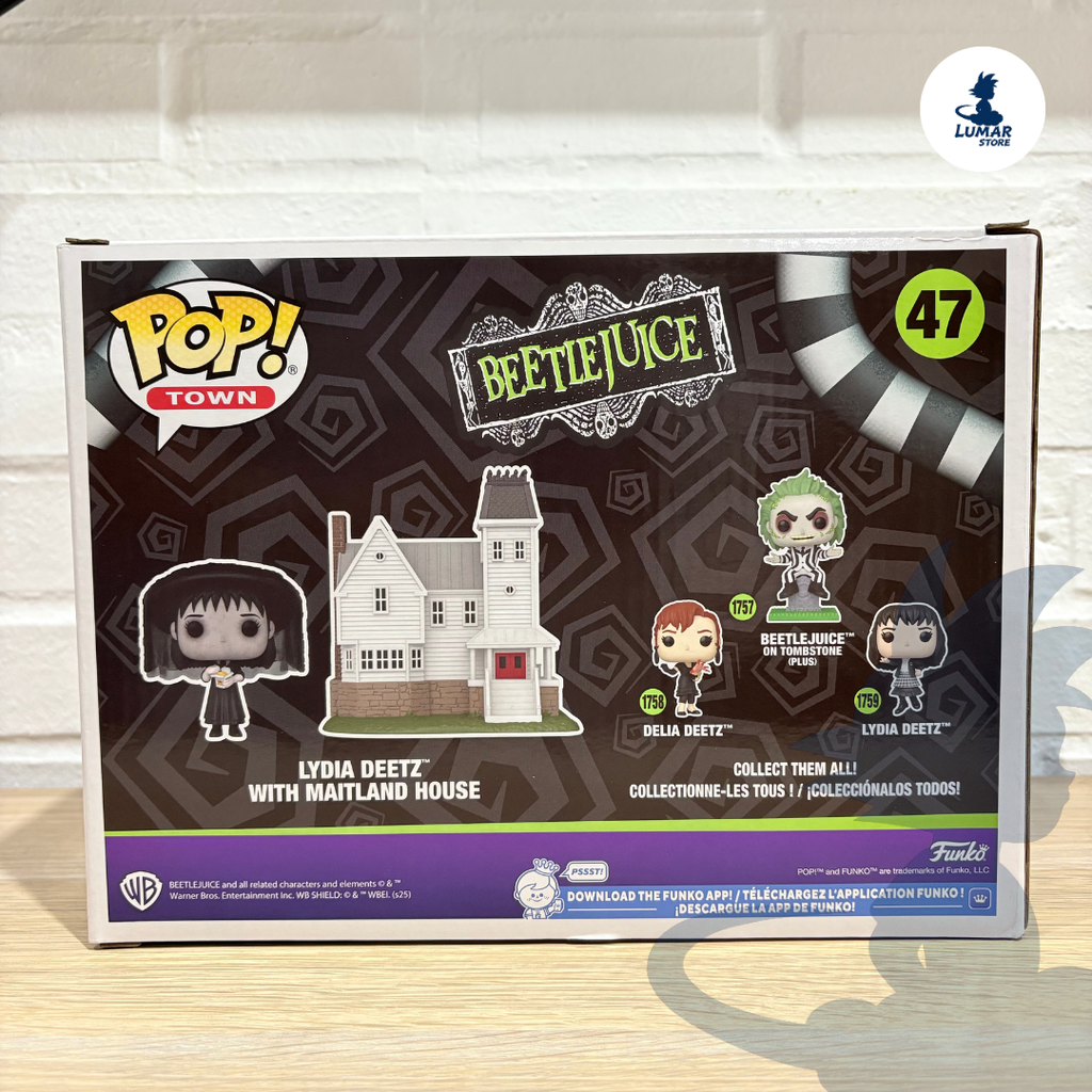 Funko POP! Town - 47 Beetlejuice Lydia Deetz with Maitland House