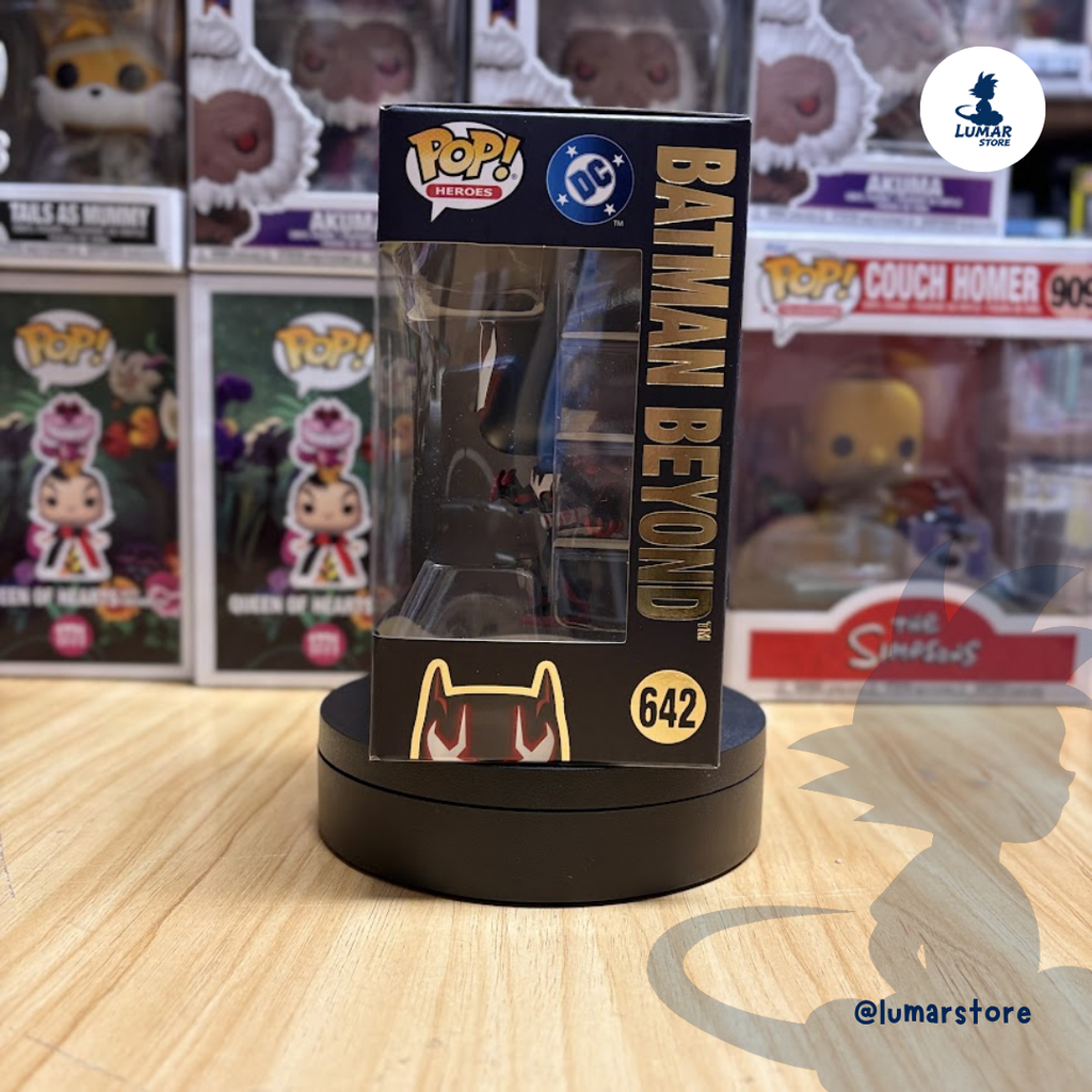 Figura Funko POP! DC Heroes: Batman Beyond #642