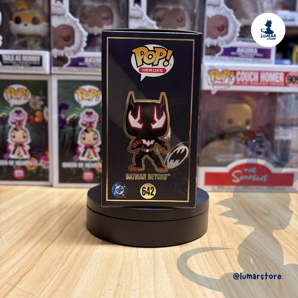 Figura Funko POP! DC Heroes: Batman Beyond #642