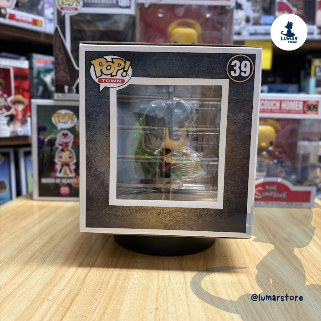 Figura Funko POP! Town: Bilbo Bolsón con Bolsón Cerrado (El Señor de los Anillos) #39