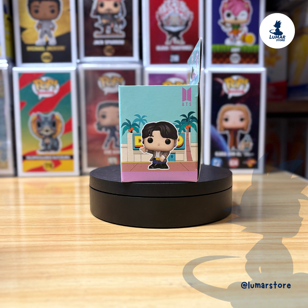 Funko Bitty Pop! Stages: BTS - Jung Kook (Dynamite) Mini Diorama Pack