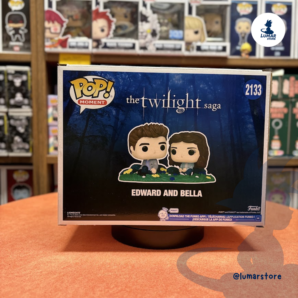 Funko POP! Moment #2133 The Twilight Saga – Edward & Bella (Meadow Scene)