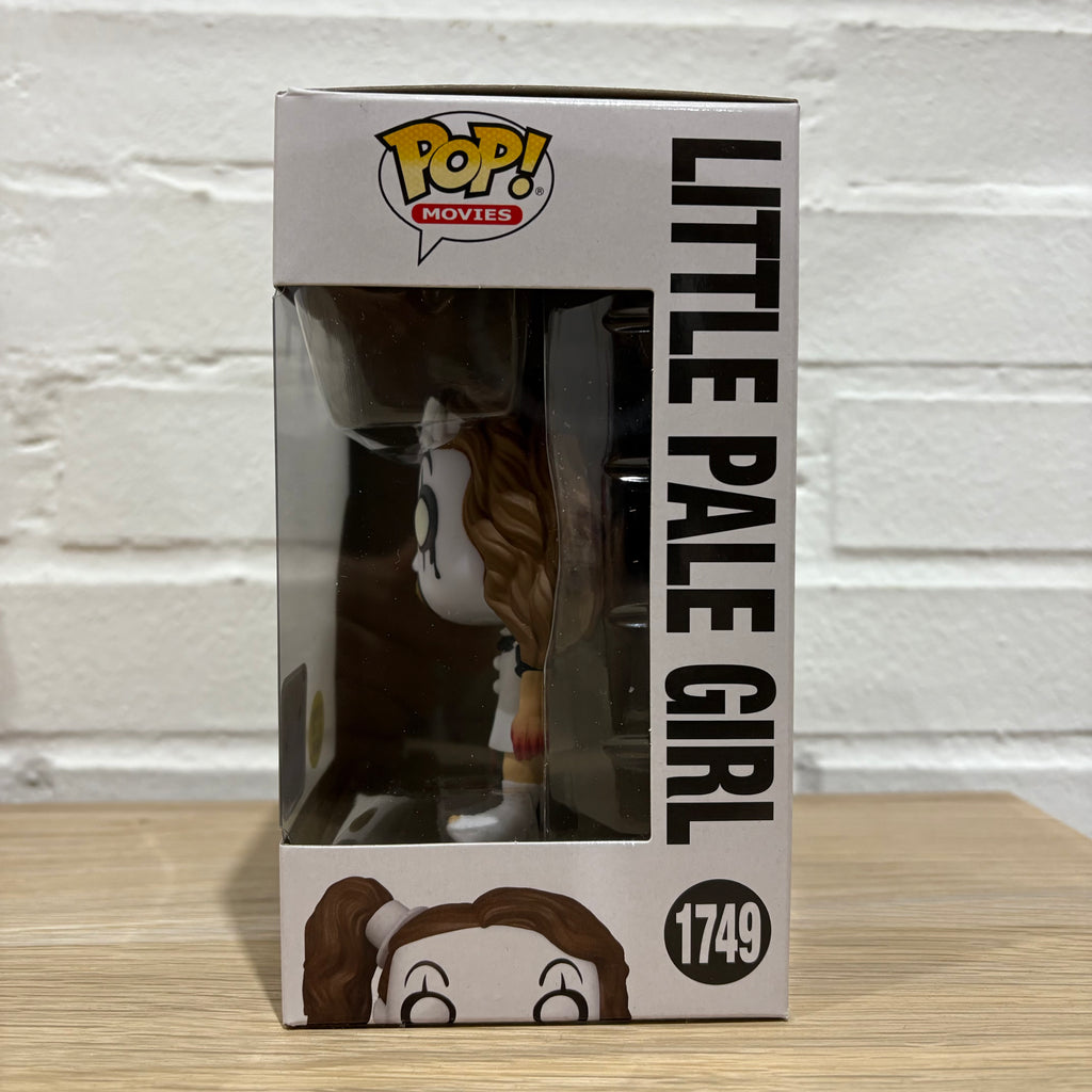 Funko Pop! 1749 Little Pale Girl lateral 2