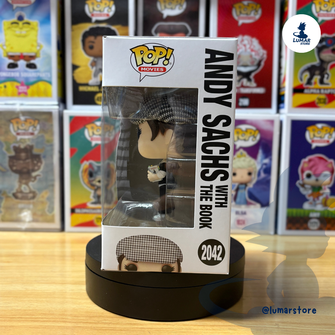 Funko Pop! Movies: El Diablo Viste de Prada #2042 Andy Sachs with Book