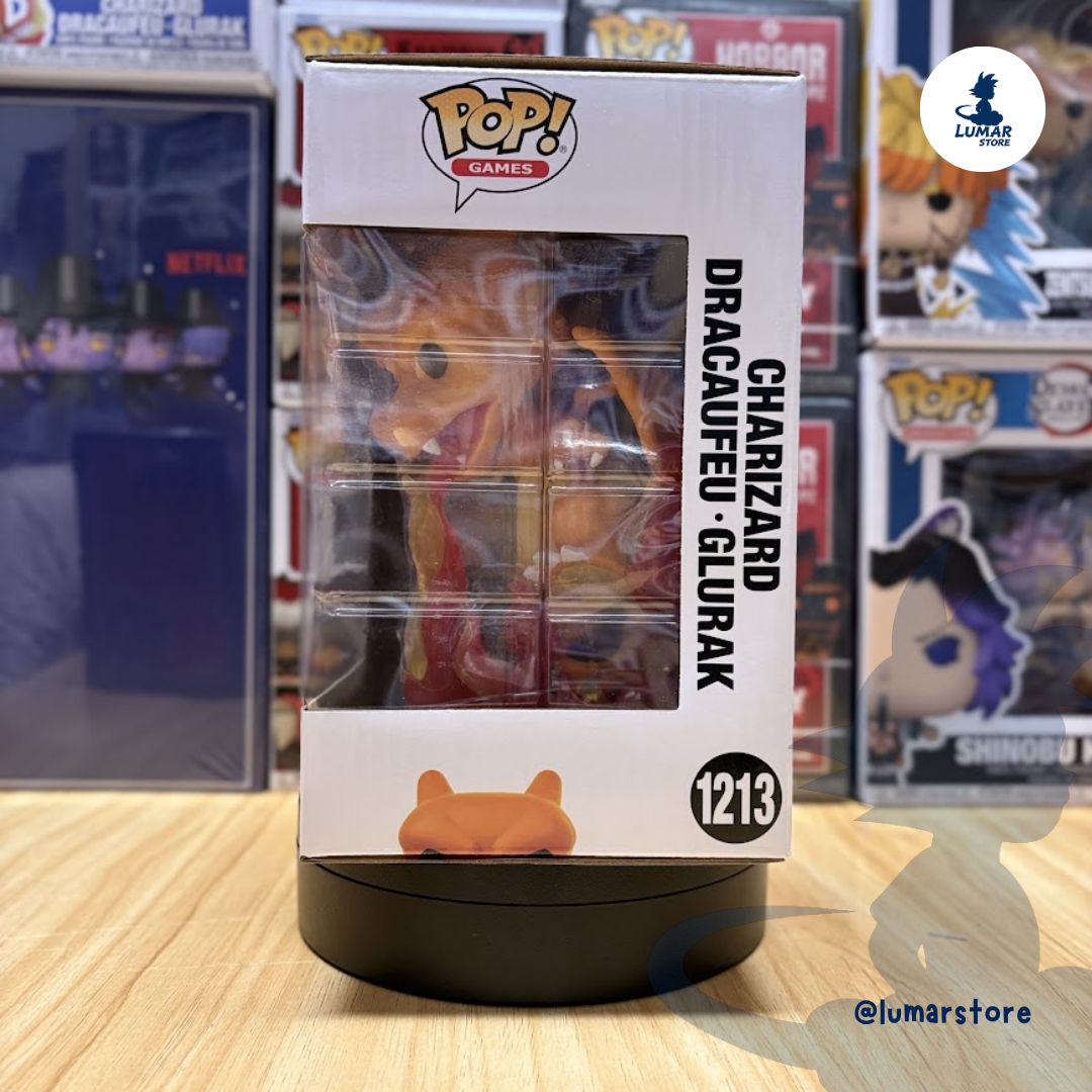 Funko Pop! Premium Games: Pokémon #1213 Charizard (Lanzallamas Attack)