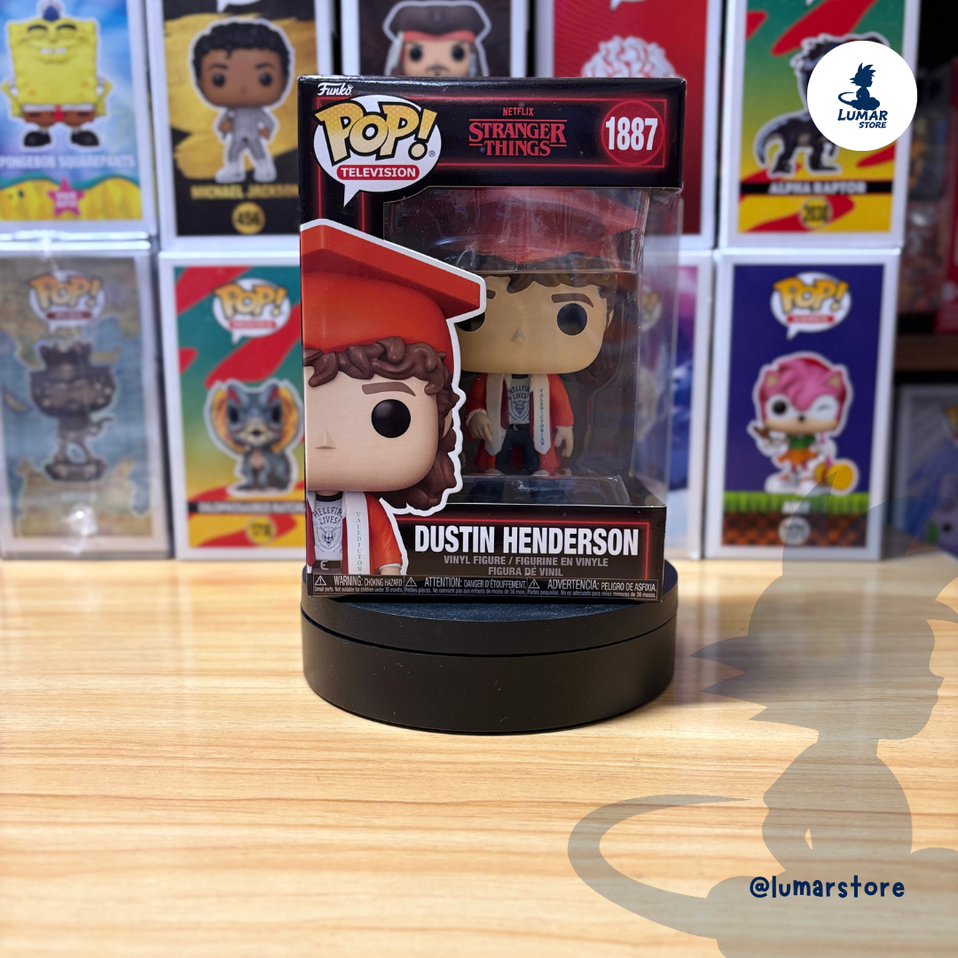 Funko Pop! Television: Stranger Things #1887 Dustin Henderson (Graduation)