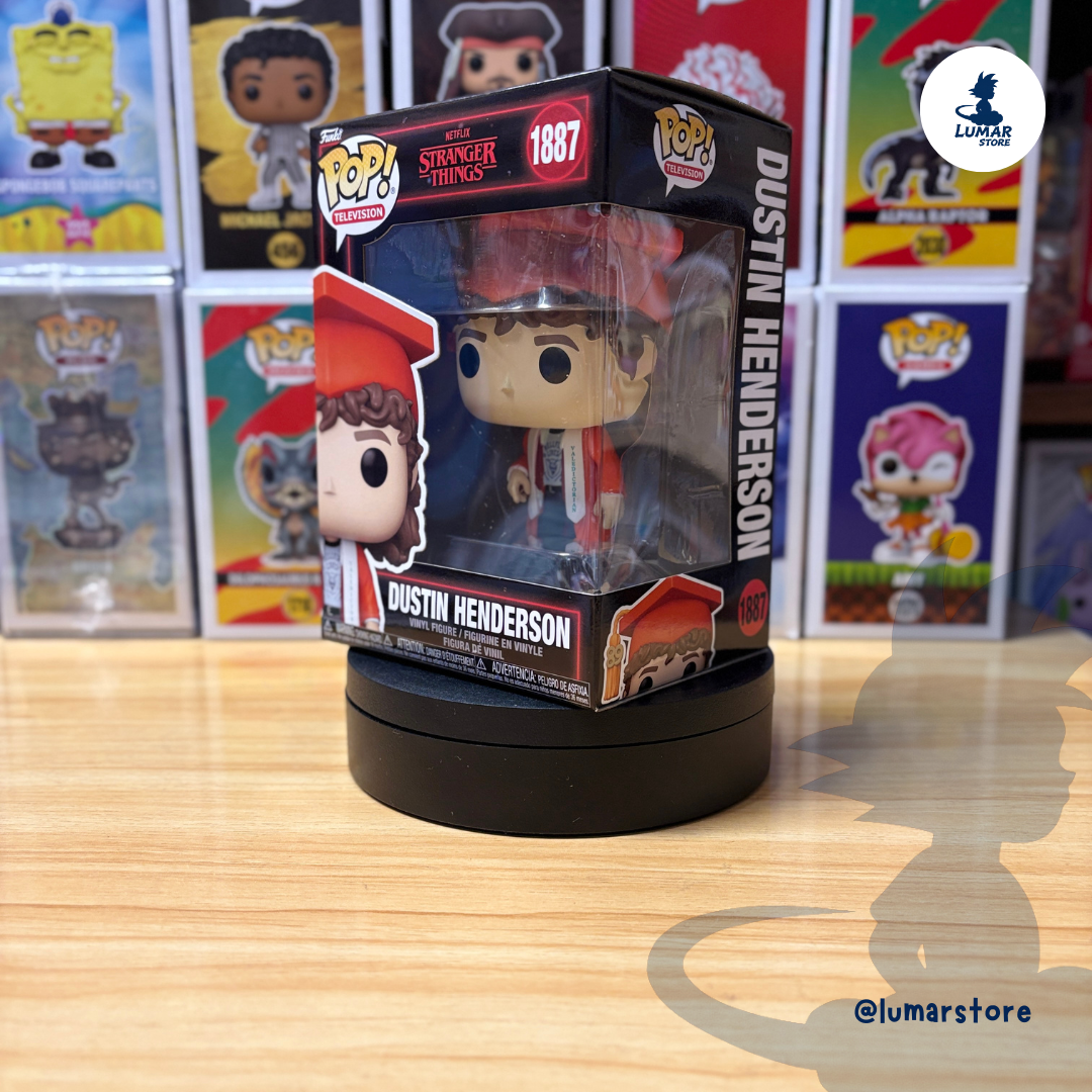 Funko Pop! Television: Stranger Things #1887 Dustin Henderson (Graduation)