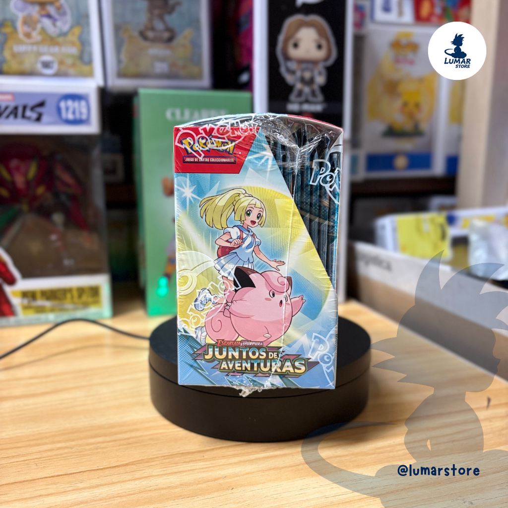Pokémon TCG: Caja de 36 Sobres (Booster Box) Juntos de Aventuras (Español)
